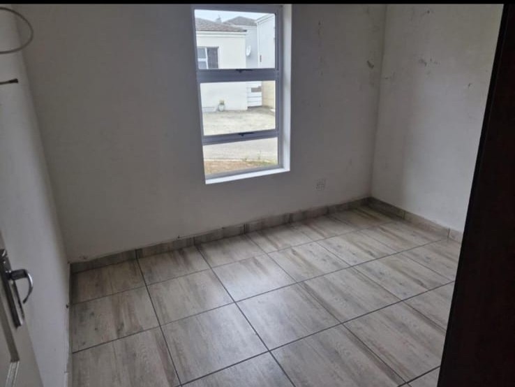 2 Bedroom Property for Sale in Nahoon Valley Park Eastern Cape